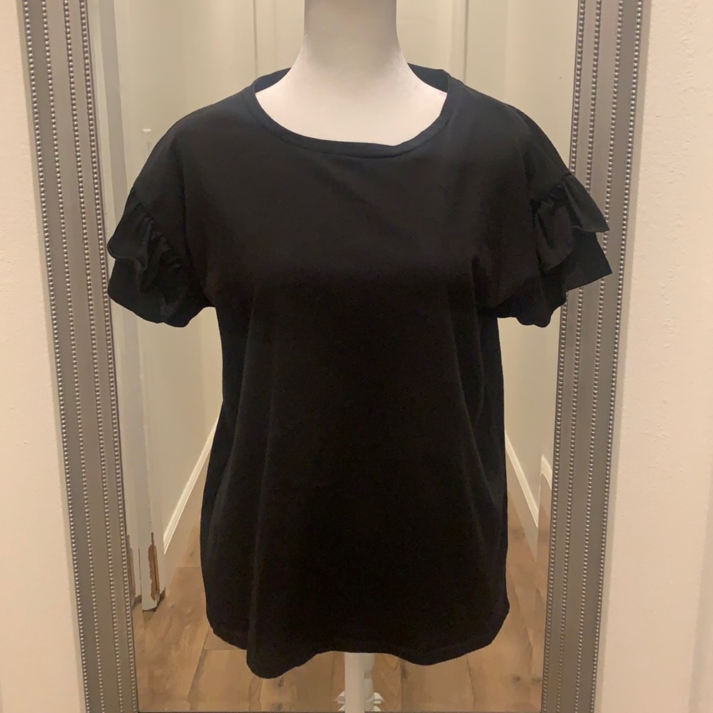 WhiteHouseBlackMarket top Size Small